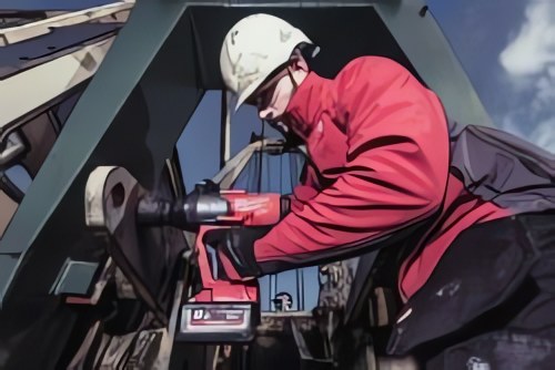 Milwaukee® обновляет всю линейку M18™ новыми аккумуляторами HIGH OUTPUT™