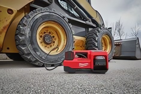 MILWAUKEE® повышает производительность с самым быстрым аккумуляторным 18V насосом для подкачки шин на рынке