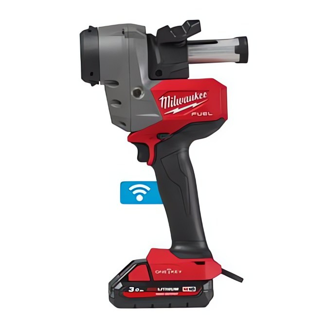MILWAUKEE® представляет более безопасное и быстрое снятие изоляции с кабеля для специалистов энергетики