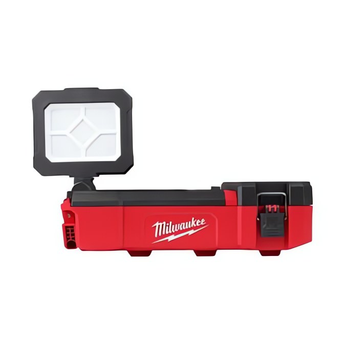 MILWAUKEE® продолжает освещать рабочую площадку с новым осветительным решением, совместимым с PACKOUT™