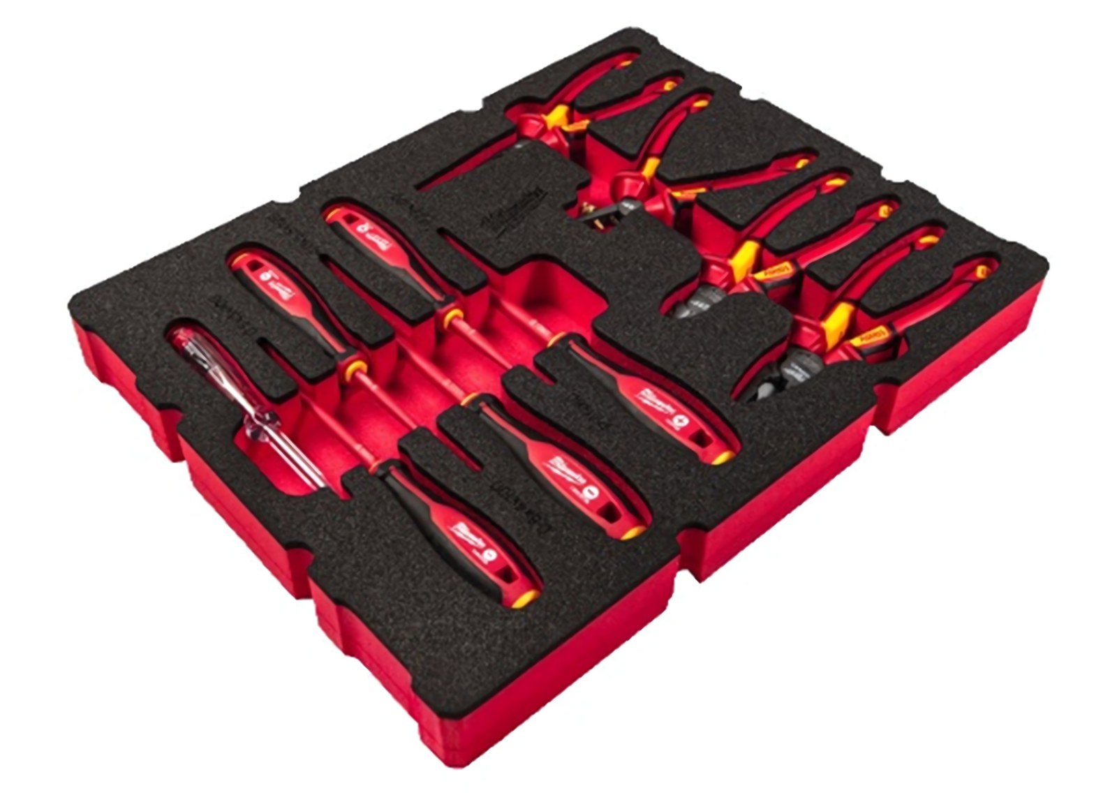 MILWAUKEE® расширяет линейку пеновых вкладышей PACKOUT™ — для удобного доступа к инструменту и хранения на объекте.