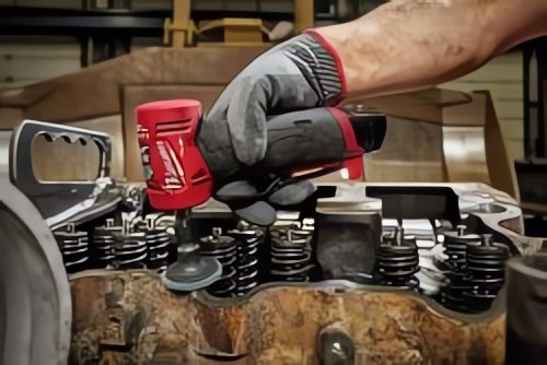 Новая угловая прямошлифовальная машина M12 FUEL™ от Milwaukee Tools!